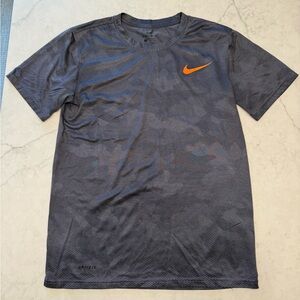 Nike Men’s Dri-Fit Workout T-Shirt - Blue/Orange - Men’s Size S
